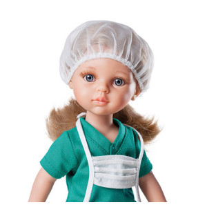 Карла медсестра кукла Паола Рейна, 32 см Карла медсестра кукла Паола Рейна, 32 см